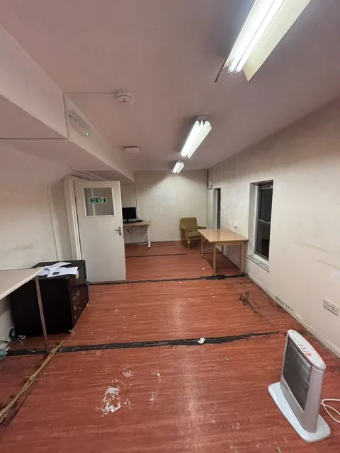 Asbestos artex removal from plasterboard walls in Seven Sisters
